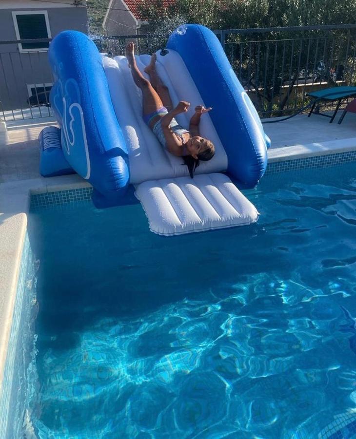 סלאטינה Apartment Zeljana מראה חיצוני תמונה
